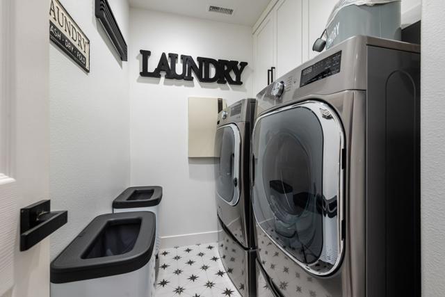 81810 La Paz Court, La Quinta CA: https://media.crmls.org/mediaz/9a804586-78e9-4bcc-be5b-ea18f507a424.jpg