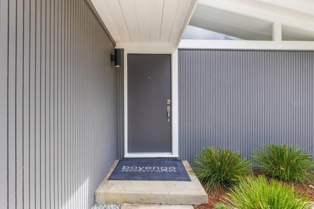 385 Cronin Drive, Santa Clara CA: https://media.crmls.org/mediaz/9a81eb9e-53f4-40fc-8d3b-7bff1939c273.jpg