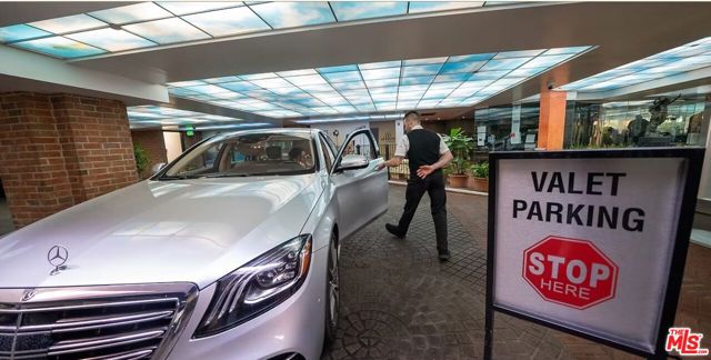  Commercial for Sale in Beverly Hills, California