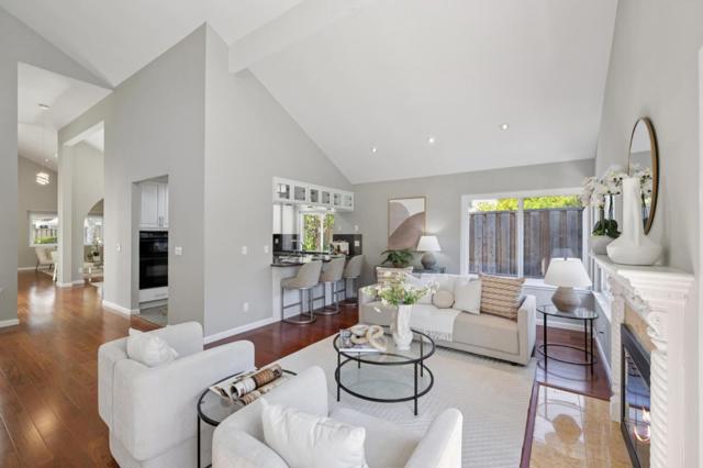 704 Prescott Lane, Foster City CA: https://media.crmls.org/mediaz/9a828d4f-3aa7-4a44-9662-813cb4625a2d.jpg