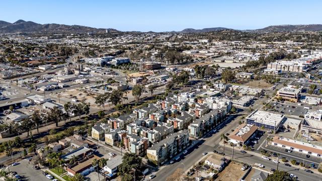 218 Antoni Gln, Escondido, California 92025, 2 Bedrooms Bedrooms, ,2 BathroomsBathrooms,Townhouse,For Sale,Antoni Gln,250001026SD