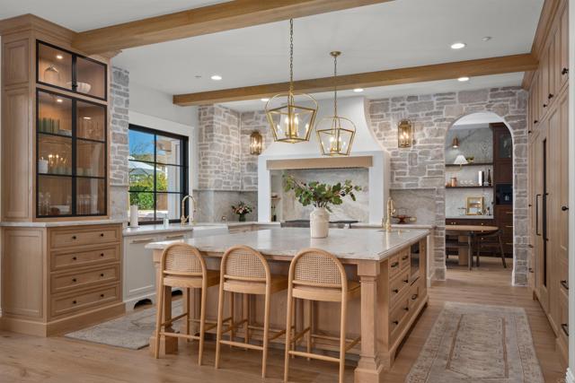 Detail Gallery Image 4 of 21 For 634 Shasta Drive, Encinitas,  CA 92024 - 5 Beds | 4/1 Baths