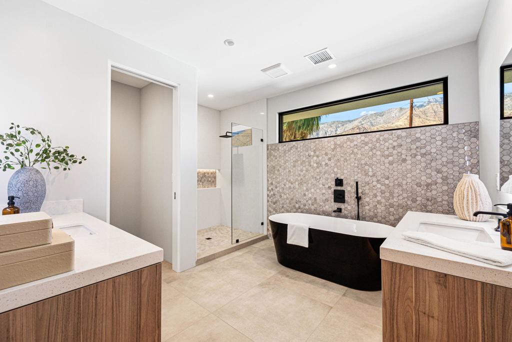 MLS #219149413DA image #19