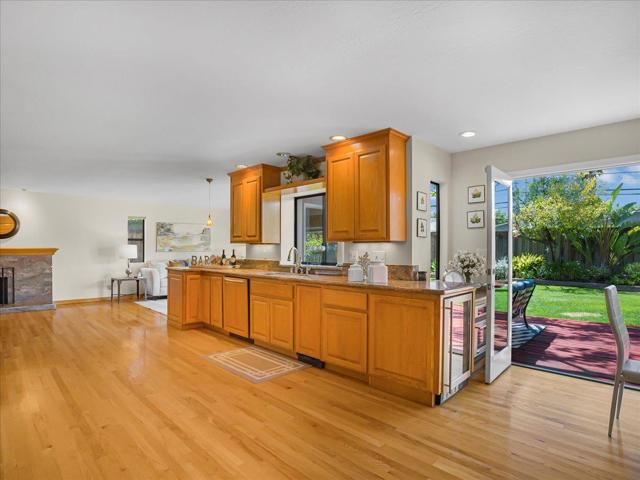 10623 Glenview Avenue, Cupertino CA: https://media.crmls.org/mediaz/9a8527d7-a34c-4fc2-8b15-86fc1fc7a788.jpg