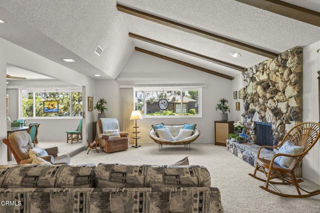4907 Island View Street, Oxnard CA: https://media.crmls.org/mediaz/9a85bcd3-851a-4efa-b76d-ba7aa4a7986c.jpg