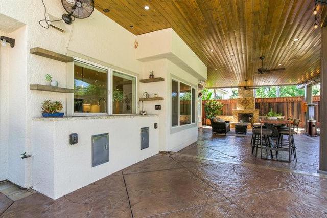 4252 Merlot Court, San Jose CA: https://media.crmls.org/mediaz/9a86c406-8cf9-4c9a-81d5-549d9bd74224.jpg