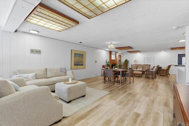 Detail Gallery Image 19 of 26 For 333 Orange Ave #13,  Coronado,  CA 92118 - 2 Beds | 2 Baths