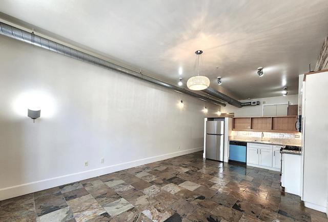 334 Santana Row, San Jose CA: https://media.crmls.org/mediaz/9a881878-d07e-43f6-a41b-bac30cba020b.jpg