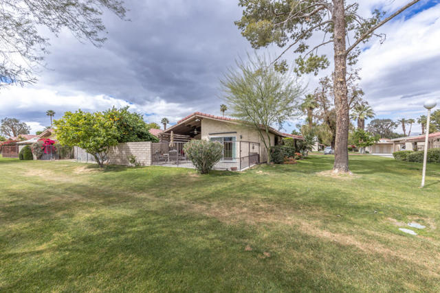 Demetra 82243Waring Way Indio CA Photos-