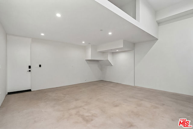 4 Bed Home for Sale in Venice, California