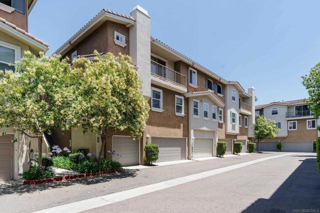 13039 Evening Creek Dr S, San Diego CA: https://media.crmls.org/mediaz/9a88e9af-202d-4128-9609-3b71807d5e60.jpg