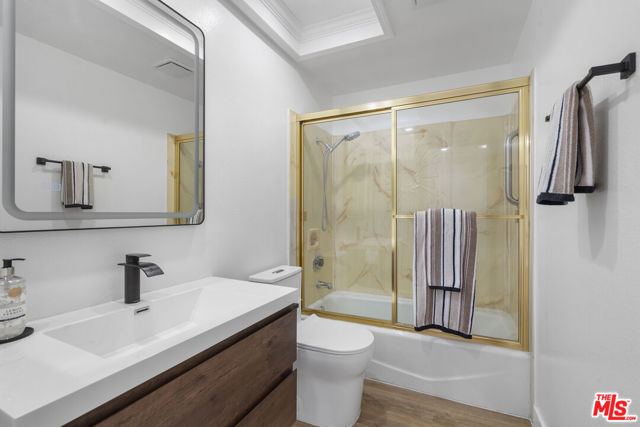532 Riviera Court, Fullerton CA: https://media.crmls.org/mediaz/9a892263-ba5a-49f3-8b8c-0c045a80b460.jpg