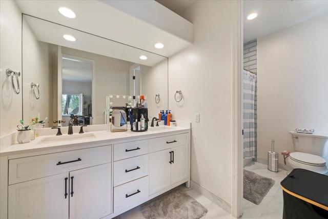 78925 Starlight Lane, Bermuda Dunes CA: https://media.crmls.org/mediaz/9a8942cf-7dfe-49db-bb28-a5551b07e64a.jpg