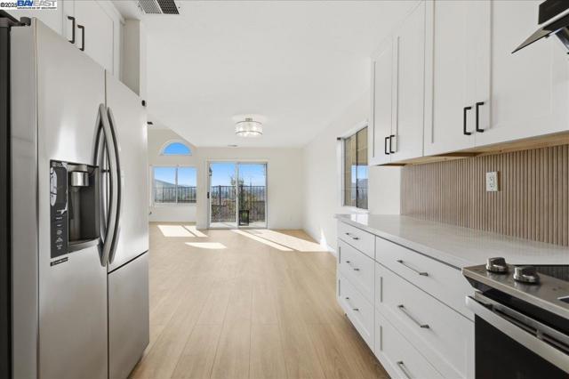 4345 Conejo Dr, Danville CA: https://media.crmls.org/mediaz/9a894a1d-b322-43c5-a8fb-283224144057.jpg