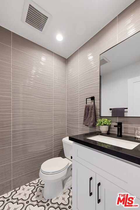 1013 10th Street, 4 photo 7