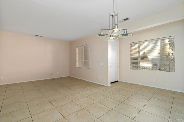 Photo #5: PTP2405191 Listing 