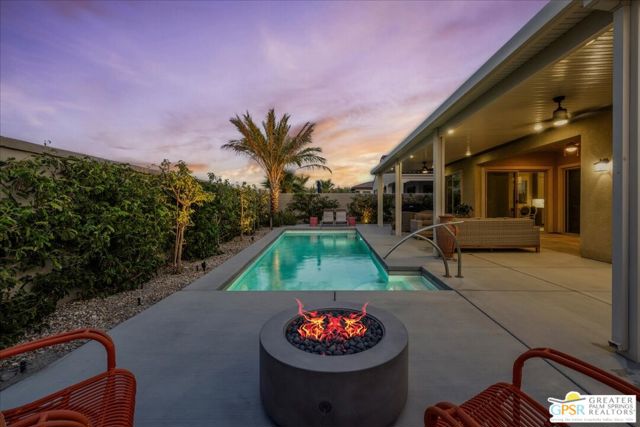 70 Zinfandel, Rancho Mirage CA: https://media.crmls.org/mediaz/9a90bcab-0c56-4b59-8226-618951034193.jpg