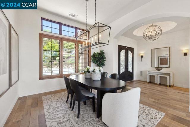 Image 13 of 60 For 1740 Toyon Rd