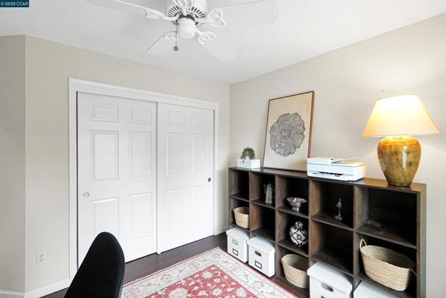 405 Triomphe Ct, Danville CA: https://media.crmls.org/mediaz/9a90f9e1-17b2-47e7-a1d5-14cc2b29276d.jpg