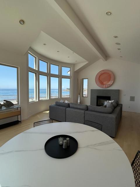 944 W West Cliff Drive, Santa Cruz CA: https://media.crmls.org/mediaz/9a91eee9-e6c9-4bfc-bdf4-cef9bb34ed0f.jpg