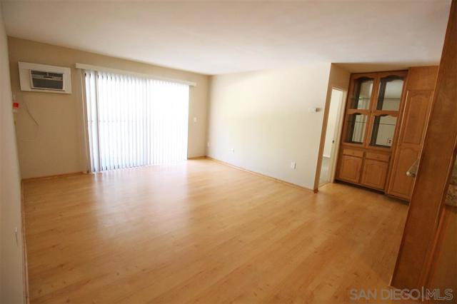 Image 9 of 27 For 6780 Friars Rd  273