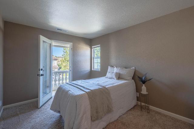 27320 Bavella Way, Salinas CA: https://media.crmls.org/mediaz/9a92694c-172f-47be-935b-b228f8c7346d.jpg
