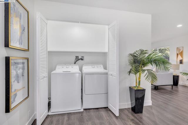 Image 33 of 45 For 2834 White Acres Dr