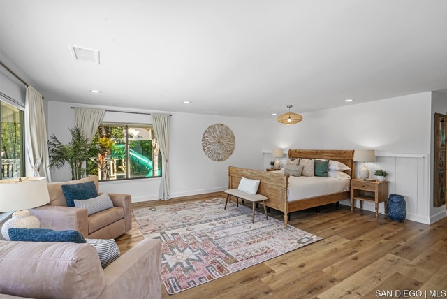 6026 La Granada, Rancho Santa Fe CA: https://media.crmls.org/mediaz/9a935857-e8d9-4d97-abc8-d3b26120d3b5.jpg