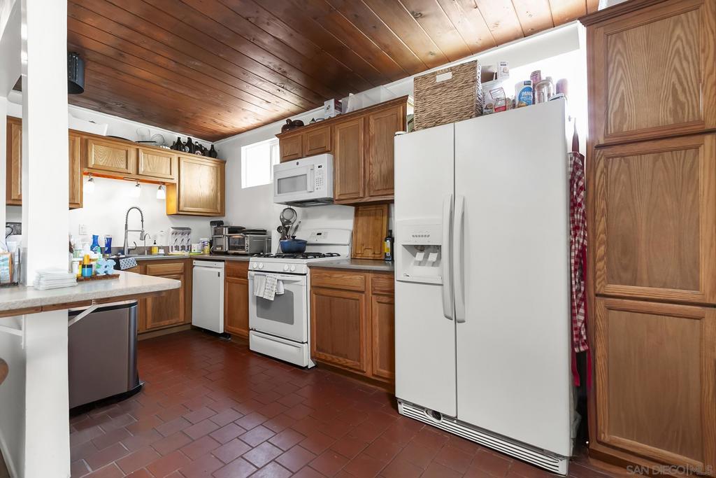 MLS #250036828SD image #6