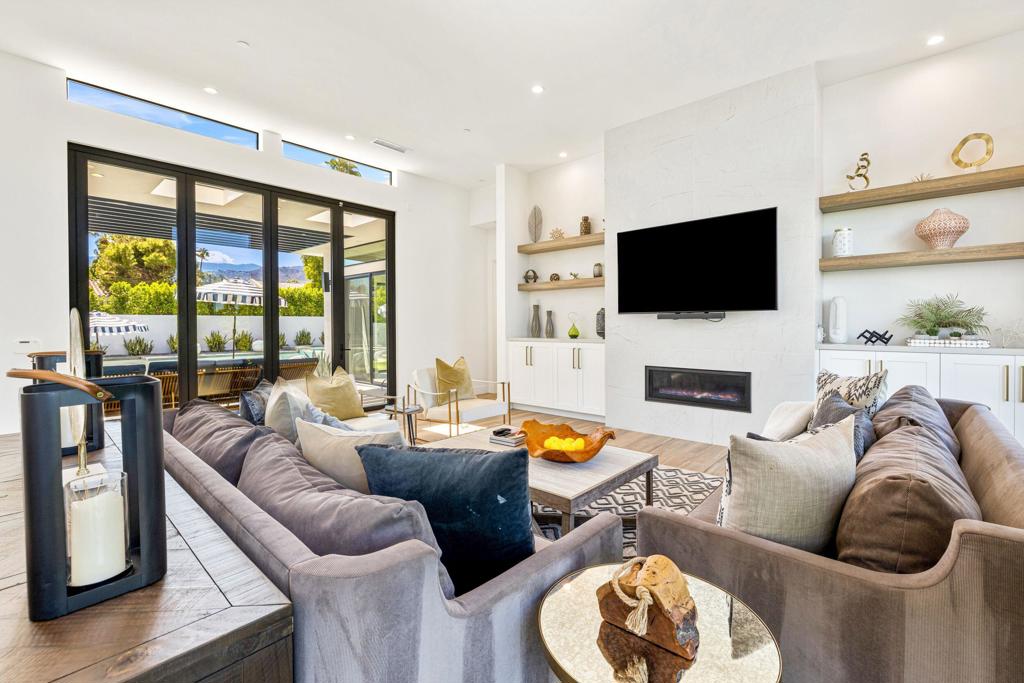 MLS #219138746DA image #3