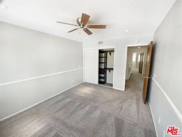5996 Birdie Drive, La Verne CA: https://media.crmls.org/mediaz/9a93f26b-e1a9-435d-9477-cd001ecb3f5b.jpg