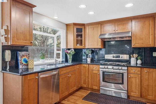 Image 22 of 60 For 280 Summerford Cir