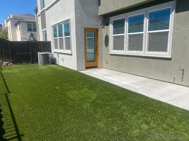 2320 Trevi Circle, Chula Vista CA: https://media.crmls.org/mediaz/9a944761-e961-4467-92b5-bb263b515826.jpg