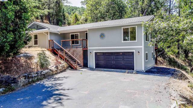21451 Phoenix Lake Rd, Sonora CA: https://media.crmls.org/mediaz/9a954d6a-b35d-48bd-91c1-60d2a9cebb8f.jpg