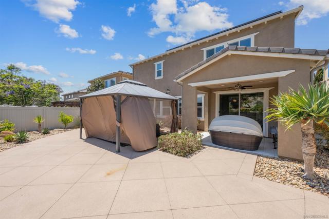 1314 Stearns Wharf Rd, Chula Vista CA: https://media.crmls.org/mediaz/9a958bf2-535e-4e9d-a685-f897f8b84af9.jpg