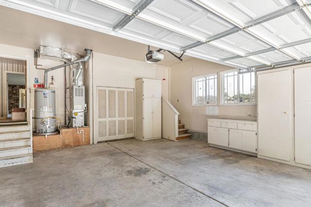 9885 Lantz Drive, Morgan Hill CA: https://media.crmls.org/mediaz/9a96a429-7fe9-46f5-b52f-a92648067f5d.jpg