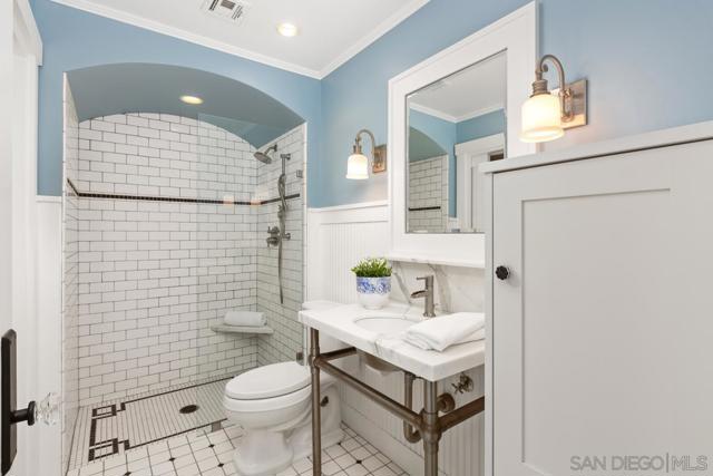 341 Sea Ridge, La Jolla, California 92037, 5 Bedrooms Bedrooms, ,5 BathroomsBathrooms,Single Family Residence,For Sale,Sea Ridge,240003648SD
