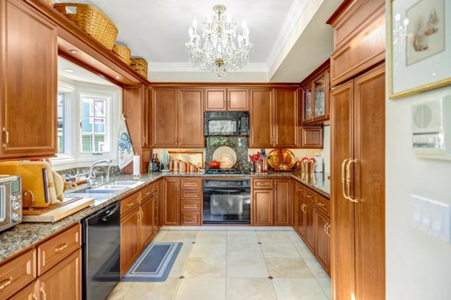 127 16th Street, Pacific Grove CA: https://media.crmls.org/mediaz/9a991cae-e70e-4674-8b93-79557b0a038f.jpg