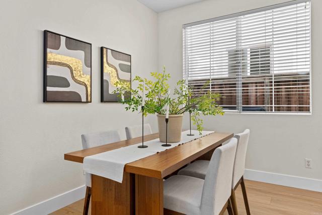 Detail Gallery Image 14 of 50 For 1717 Thorley Way, San Marcos,  CA 92078 - 4 Beds | 2/1 Baths