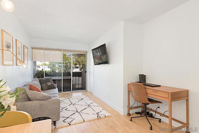 4060 Huerfano Ave, San Diego CA: https://media.crmls.org/mediaz/9a9978aa-105b-4e2e-ba73-9d57acd9422c.jpg