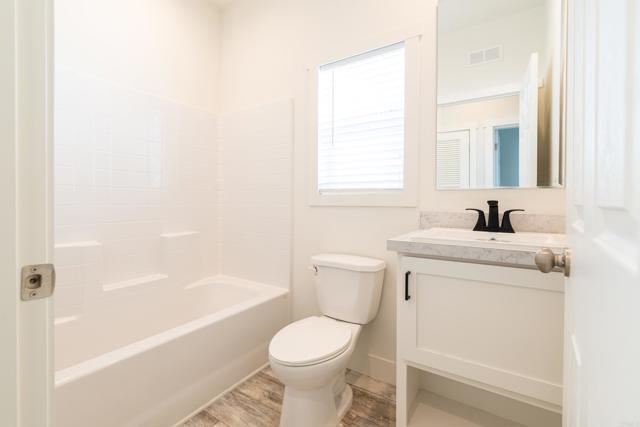 Detail Gallery Image 10 of 20 For 14272 Hoover St #151,  Westminster,  CA 92683 - 3 Beds | 2 Baths