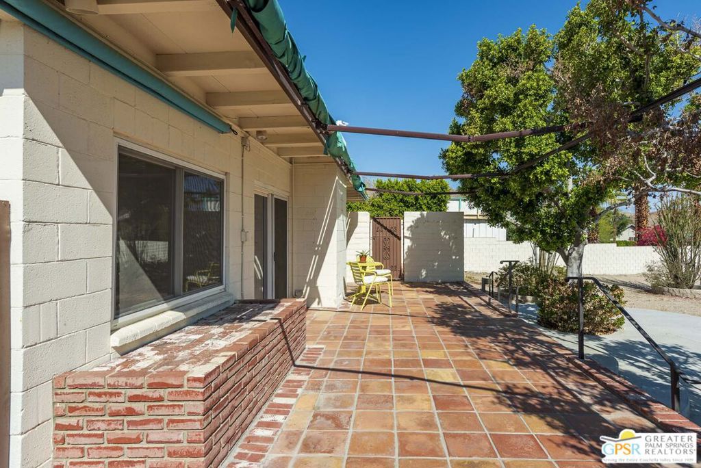 MLS #25591063PS image #2