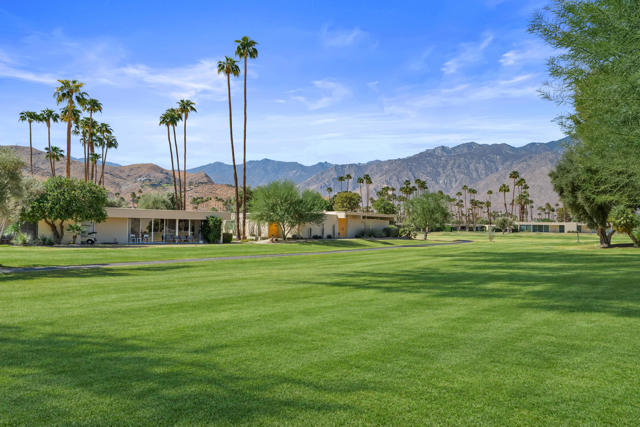 172 Desert Lakes Drive, Palm Springs, CA 92264