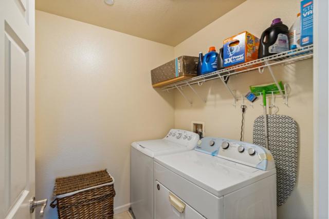 209 Sirrah Way, Greenfield CA: https://media.crmls.org/mediaz/9a9da99d-0d59-4fde-9f73-27ff4536c797.jpg