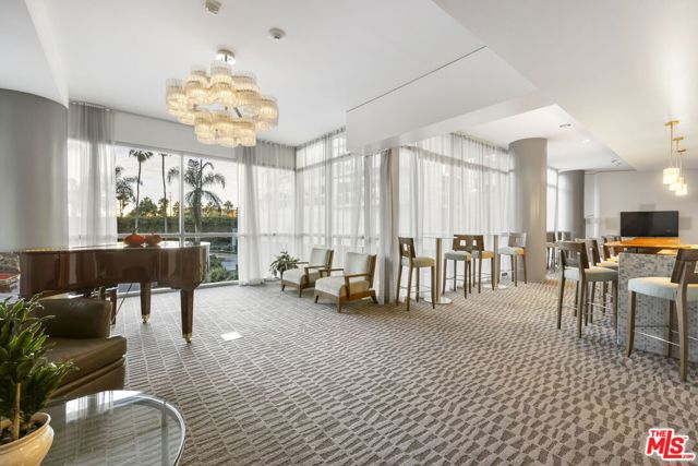 13650 Marina Pointe Drive, Marina del Rey CA: https://media.crmls.org/mediaz/9a9e4bb6-ed09-437d-8bbf-0ff3530fa40e.jpg