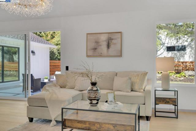 560 Old Orchard Drive, Danville CA: https://media.crmls.org/mediaz/9a9e830f-fec3-4d36-809a-cc1476cf7c4f.jpg