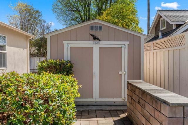1116 17th Avenue, Redwood City CA: https://media.crmls.org/mediaz/9aa03490-eb39-427f-b345-dc7f25ea81e1.jpg