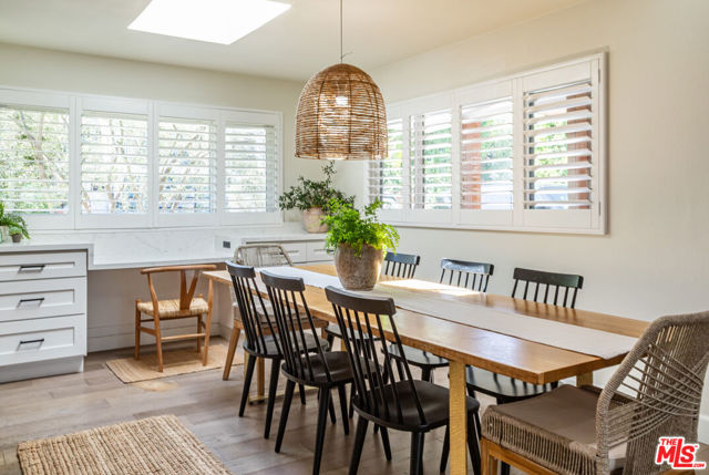 5 Bed Home for Sale in Los Angeles, California