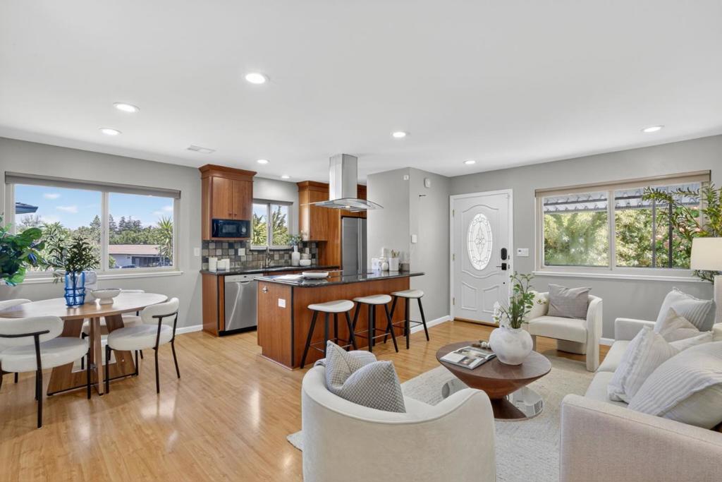 287 Watson Avenue #4