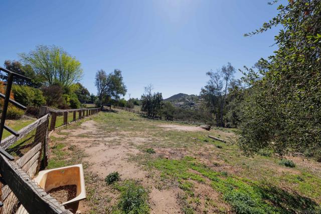 14957 Cool Valley Rd, Valley Center, California 92082, 4 Bedrooms Bedrooms, ,3 BathroomsBathrooms,Single Family Residence,For Sale,Cool Valley Rd,250020074SD